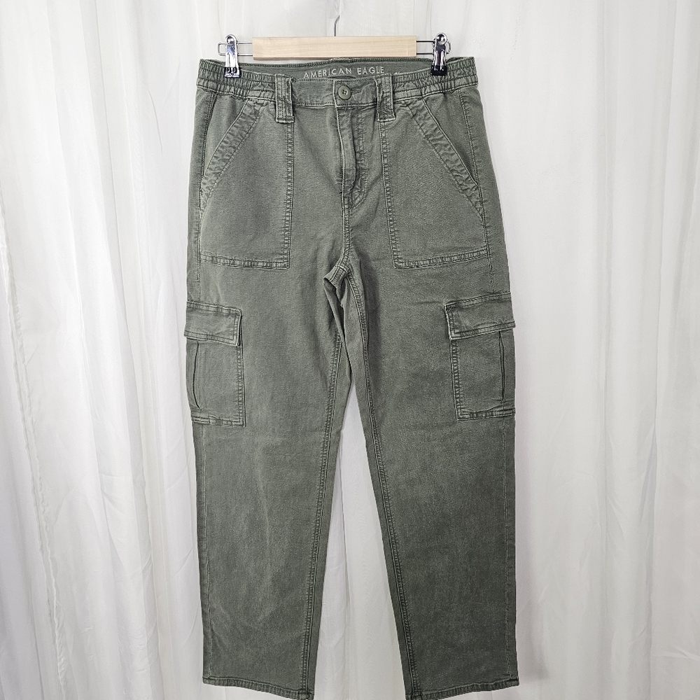 American Eagle Outfitters Olive Green Cargo Pants